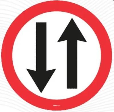 دو طرفہ ٹریفک - Warning Signs Traffic Sign in Pakistan